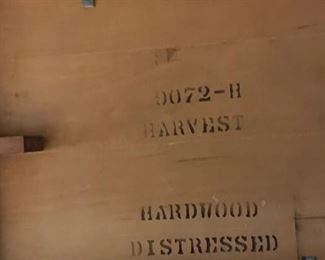 Ethan Allen Maple Rustic Drop Leaf Table  9072-H Harvest	30 x 62 x 24 -43	HxWxD
