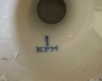 KPM Porcelain Pedestal Fruit Dish	5in H x 9in Diameter	
