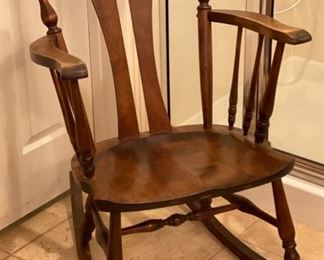 Antique Rocking Chair	34 x 25 x 30	HxWxD
