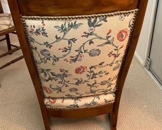 Upholstered Rocking Chair	41 x 25 x 34in	HxWxD
