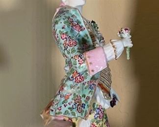 2pc Meissen Style Porcelain Statues Sculptures	18 x 6 x 6in	
