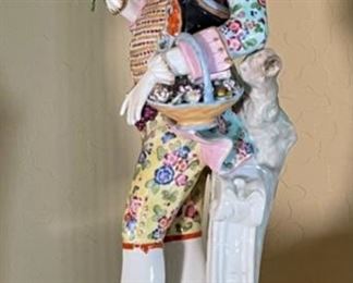 2pc Meissen Style Porcelain Statues Sculptures	18 x 6 x 6in	
