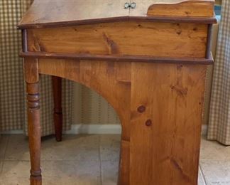 Antique Raise Top Schoolmaster Desk	35 x 28 x 28 in	HxWxD
