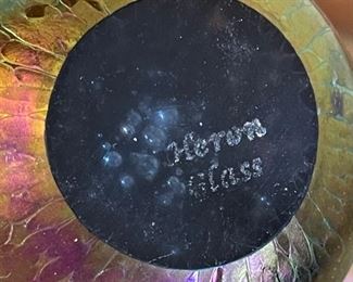 Heron Art Glass Paperweight	3in H x  5in diameter	
