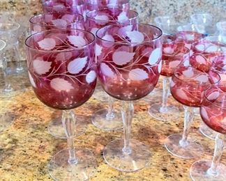 18pc Ruby red stemware		
