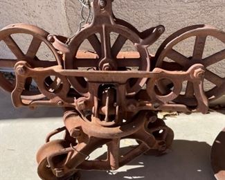 Antique Cast Iron Barn/Hay Pulley	21 x 22 x 6.5in	HxWxD
