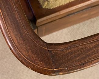 Antique Needlepoint Seat Chair	24x20.5x17.5in	HxWxD
