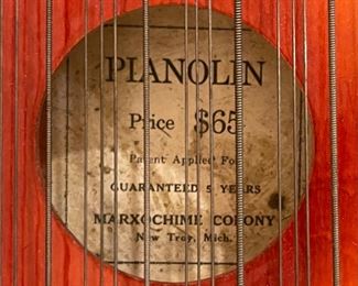 MARX Pianolin Stringed Instrument Wood Pianoette Autoharp	3 x 24 x 10in	HxWxD
