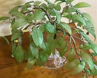 Vintage Glass Leaf Tree	15x18x16in	
