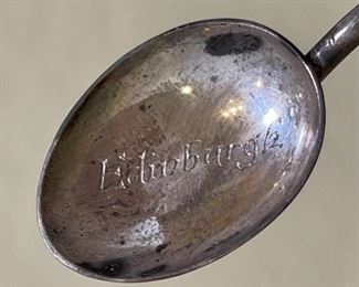 6pc Antique Sterling Silver Edinburgh Spoons	case: 6.5x5.5in	
