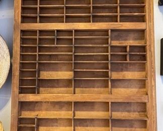 Antique Printer Drawer Typeset Letterpress Drawer	2 x 16.75 x 26.25	HxWxD
