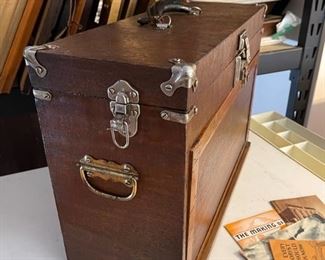 Vintage Excelsior 7 Drawer Wood Machinist Tool Box Chest Original Parts	15 x 21 x 8	HxWxD
