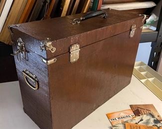 Vintage Excelsior 7 Drawer Wood Machinist Tool Box Chest Original Parts	15 x 21 x 8	HxWxD
