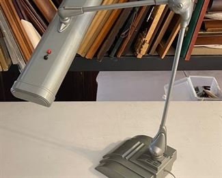 FLEXO Floating Fixture Art Specialty Co. Art Deco drafting desk task light	N/a	
