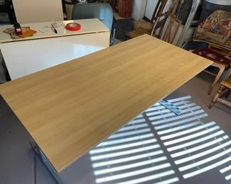 Computer desk/table pine wood top design	28.5 x 63 x 31.5	HxWxD
