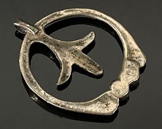 Native American Helping Hands Naja Pendant Silver Turquoise Jet	32x27mm	
