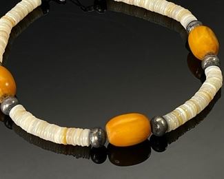 Native American Amber Bead Shell Heishi Necklace	15in Long  AMBER BEAD: 21X15mm	
