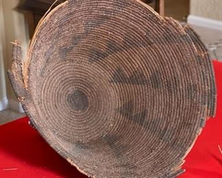 1800s Antique Apache Basket  Native American triangle Pattern	8x15.5in diameter	
