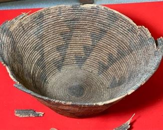 1800s Antique Apache Basket  Native American triangle Pattern	8x15.5in diameter	
