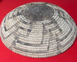 Antique Primitive Papago/Pima Tray Basket Native American Tohono O'odham	3x15.25 in diameter	
