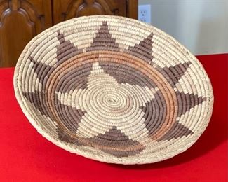 15in Vintage Navajo 10 Point Wedding Basket  PAIUTE	3x15 in diameter	
