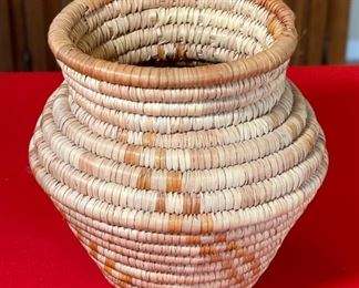 Papago/Pima  Ollah basket Native American Tohono O'odham	7.25x7.5	

