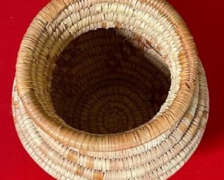 Papago/Pima  Ollah basket Native American Tohono O'odham	7.25x7.5	
