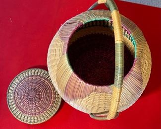 Handmade Purple/Green Lidded Pot Basket	11x11x9.75	HxWxD
