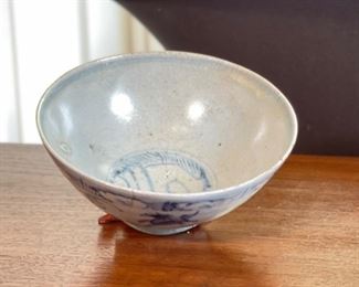 #2 Antique Chinese Kraak Porcelain Bowl Blue & White Ming  Horse  Export Ware	2.5x 5.5in	
