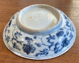 Antique Chinese Kraak Porcelain Bowl Blue & White Ming Wanli era Export Ware #3	1.25in H x 6in Diameter	
