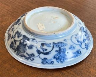Antique Chinese Kraak Porcelain Bowl Blue & White Ming Wanli era Export Ware #3	1.25in H x 6in Diameter	
