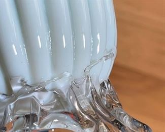 Lg Jack in the Pulpit glass vase footed Blue White Opalescent	6.5x8.25x6in D	HxWxD
