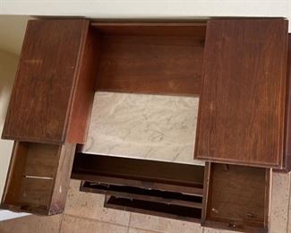 Antique Dresser Chest of Drawers	39.5x38.5x8in	HxWxD
