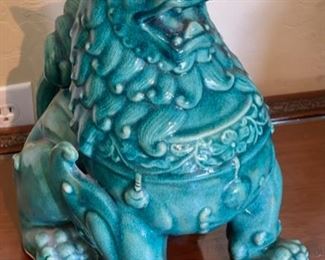 2pc Vintage Ceramic Foo Dogs Chinese Stoneware PAIR	14 x 8 x 14 in	HxWxD
