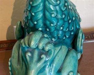 2pc Vintage Ceramic Foo Dogs Chinese Stoneware PAIR	14 x 8 x 14 in	HxWxD
