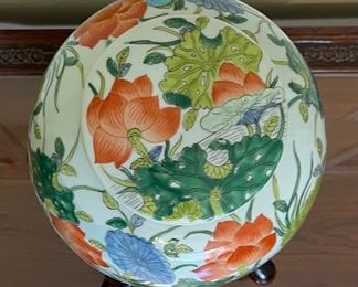 Antique Chinese Ginger Jar Tao Kuang Ching Dynasty	10in H by 8.5 diameter	
