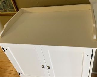 White Compact Fold Away Desk	59 x 35 x 23.5	HxWxD
