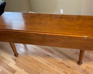 Ethan Allen Maple Rustic Drop Leaf Table  9072-H Harvest	30 x 62 x 24 -43	HxWxD
