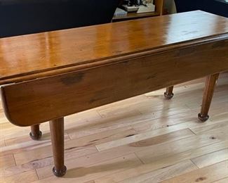 Ethan Allen Maple Rustic Drop Leaf Table  9072-H Harvest	30 x 62 x 24 -43	HxWxD
