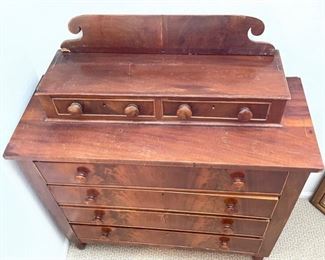 Antique 6 Drawer Dresser	49x49.5 x 17in	HxWxD
