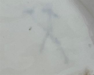 2pc Meissen Style Porcelain Statues Sculptures	18 x 6 x 6in	
