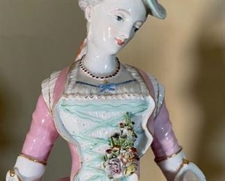 2pc Meissen Style Porcelain Statues Sculptures	18 x 6 x 6in	
