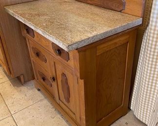 Antique Oak Cabinet Dry Sink	34 x 32 x 19in	HxWxD
