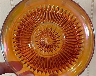 Lot of 14 Carnival Glass Plates	14 plates	
