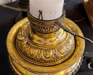 Antique Brass Oil Lamp Green Shade	24 x 10 x 10in	HxWxD
