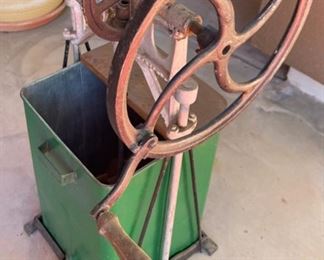 Antique Cast Iron & Tin Dairy Churn	31 x 18 x 11in	HxWxD
