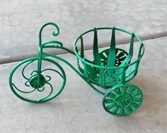 Wrought Iron Patio Tricycle Basket	9x16x10in	HxWxD
