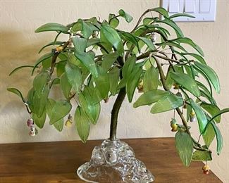 Vintage Glass Leaf Tree	15x18x16in	
