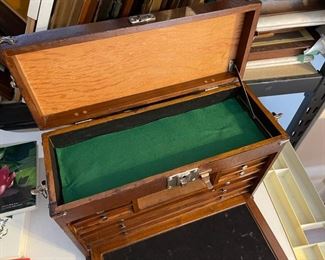 Vintage Excelsior 7 Drawer Wood Machinist Tool Box Chest Original Parts	15 x 21 x 8	HxWxD
