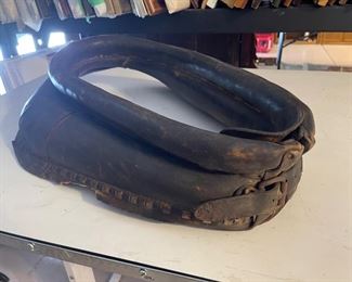 Antique Horse Collar  Draft Harness Yoke Leather	24.5” x 18.5”	
